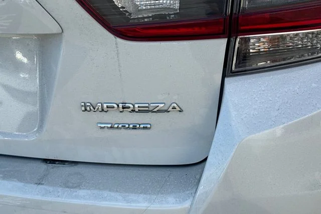 Used 2020 Crystal White Pearl Subaru Premium image 7