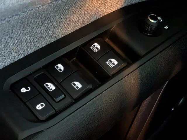 Certified Used 2025 Black Jeep Latitude image 24