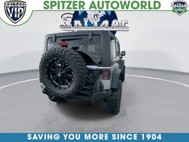 Used 2015 Silver Jeep Unlimited Sport image 8