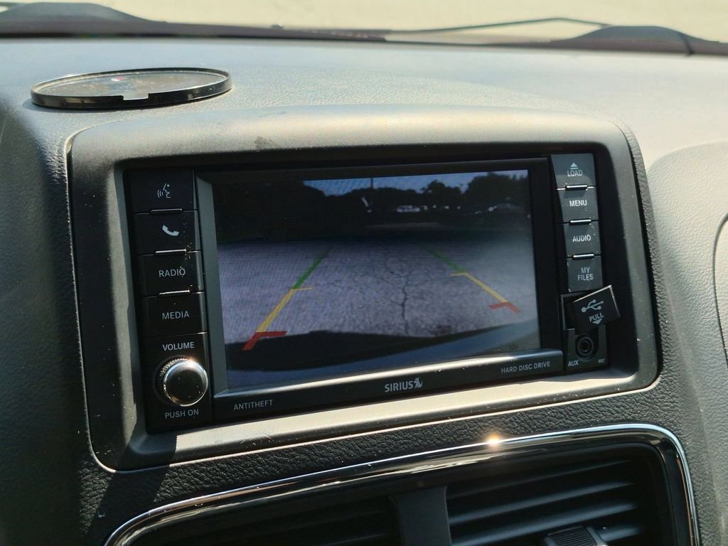 Used 2018 White Dodge SE Plus image 22