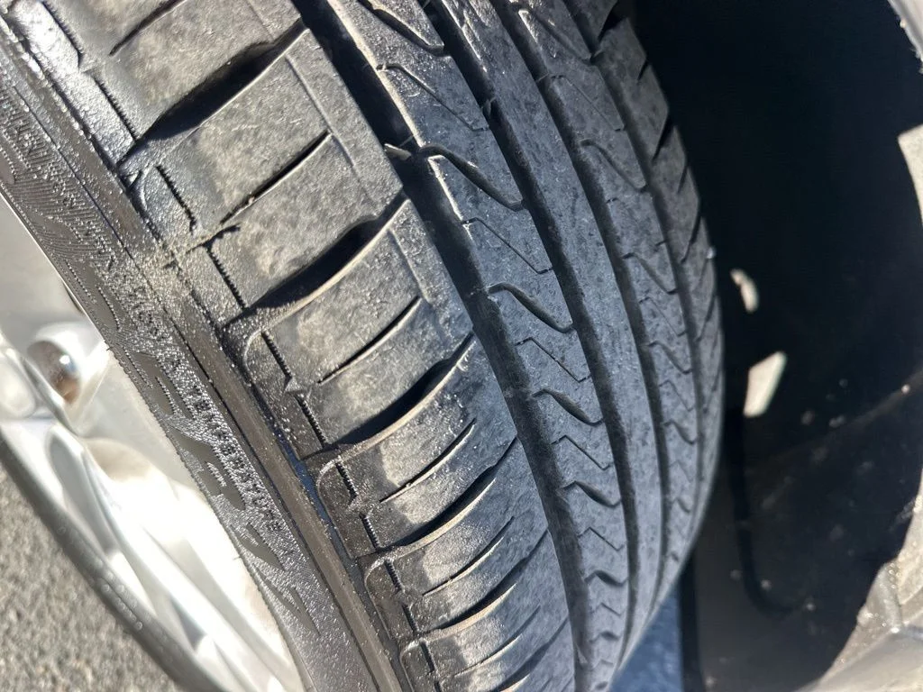Used 2016 Gray Kia EX image 35