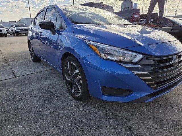 Used 2024 Electric Blue Metallic Nissan SR image 3