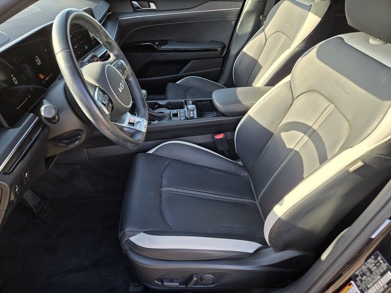 Used 2025 Aurora Black KIA GT-LINE AUTO FWD image 10
