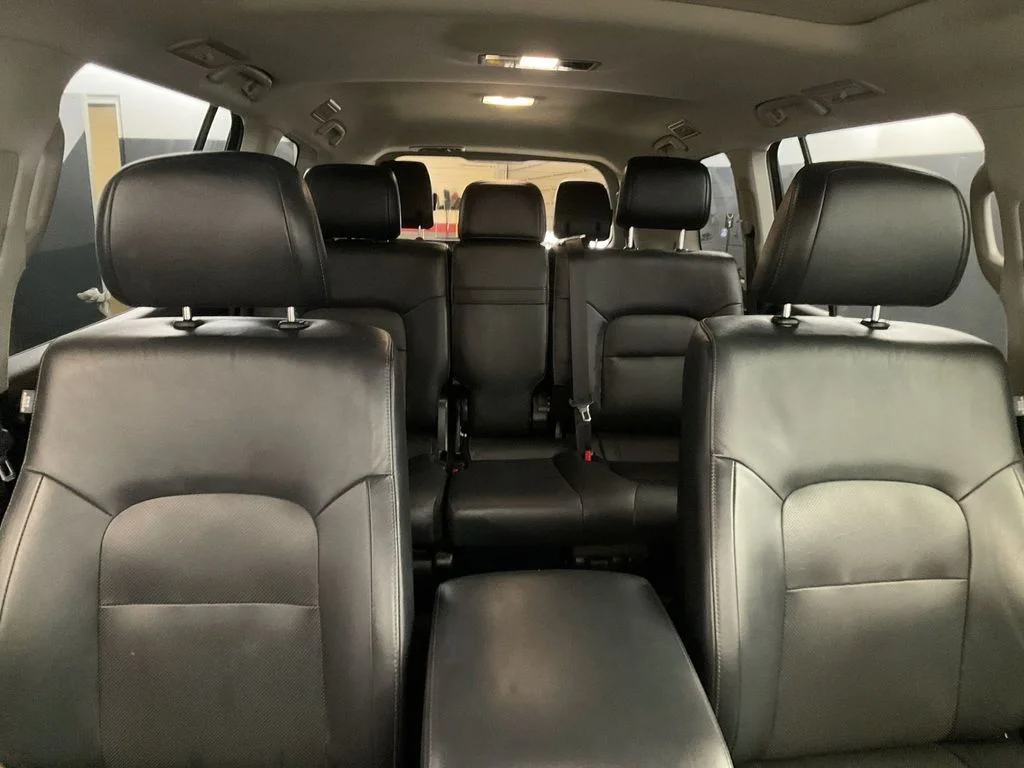 Used 2019 Blizzard Pearl Toyota Base image 29