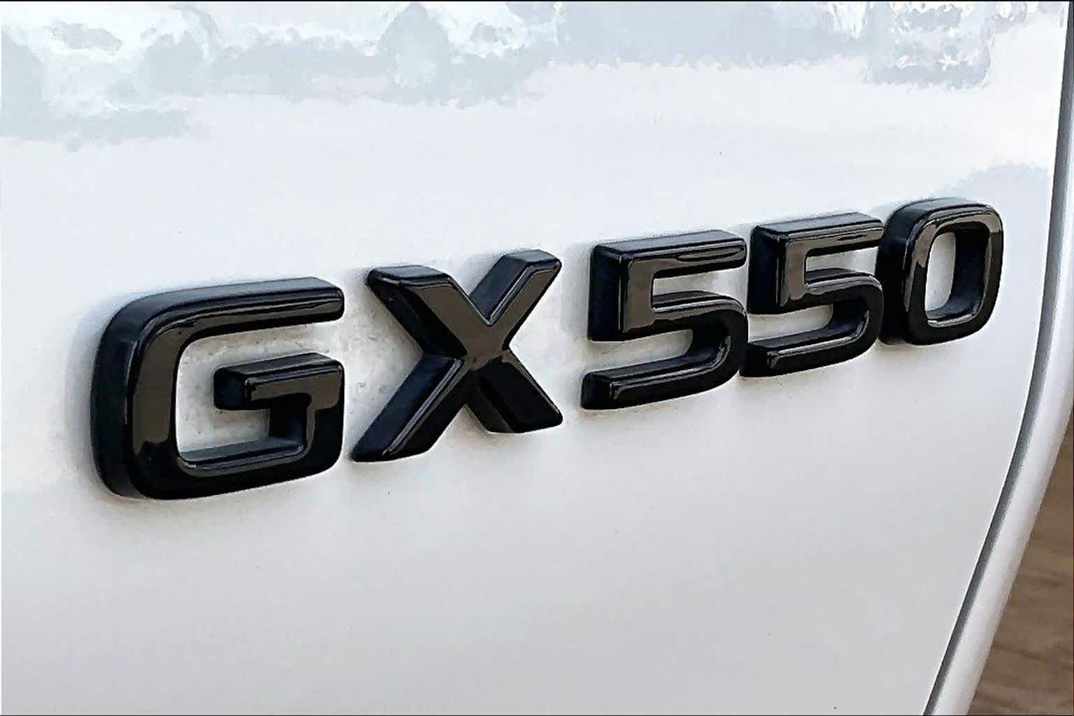 Used 2024 Eminent White Pearl Lexus Overtrail+ image 28