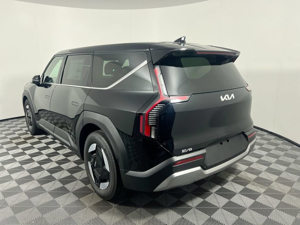 New 2026 Ebony Black Kia Light RWD image 7