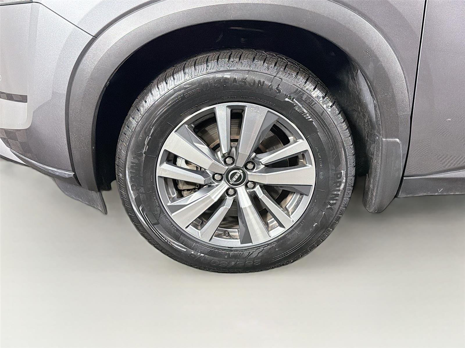 Used 2025  Nissan SL image 31