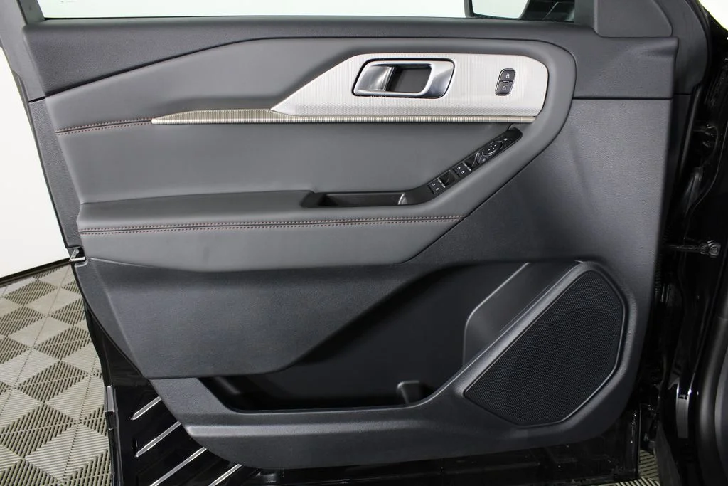 New 2026 Agate Black Metallic Ford Active image 12