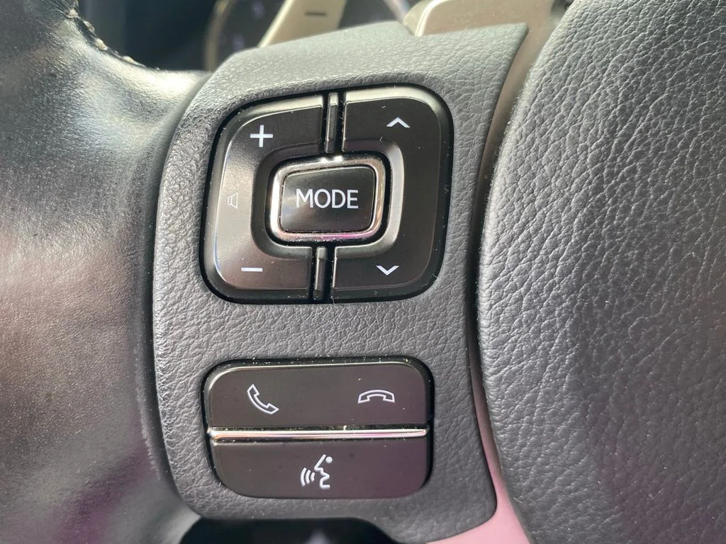 Used 2019 Red Lexus 300 image 27