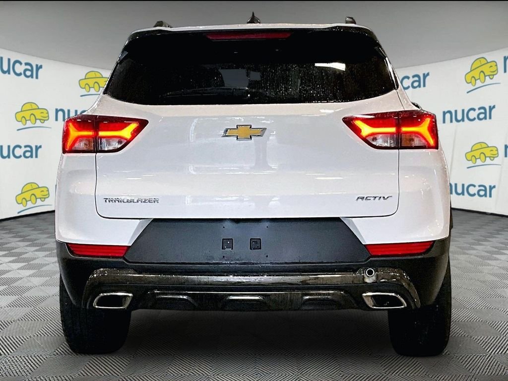 Used 2023 White Chevrolet ACTIV image 5