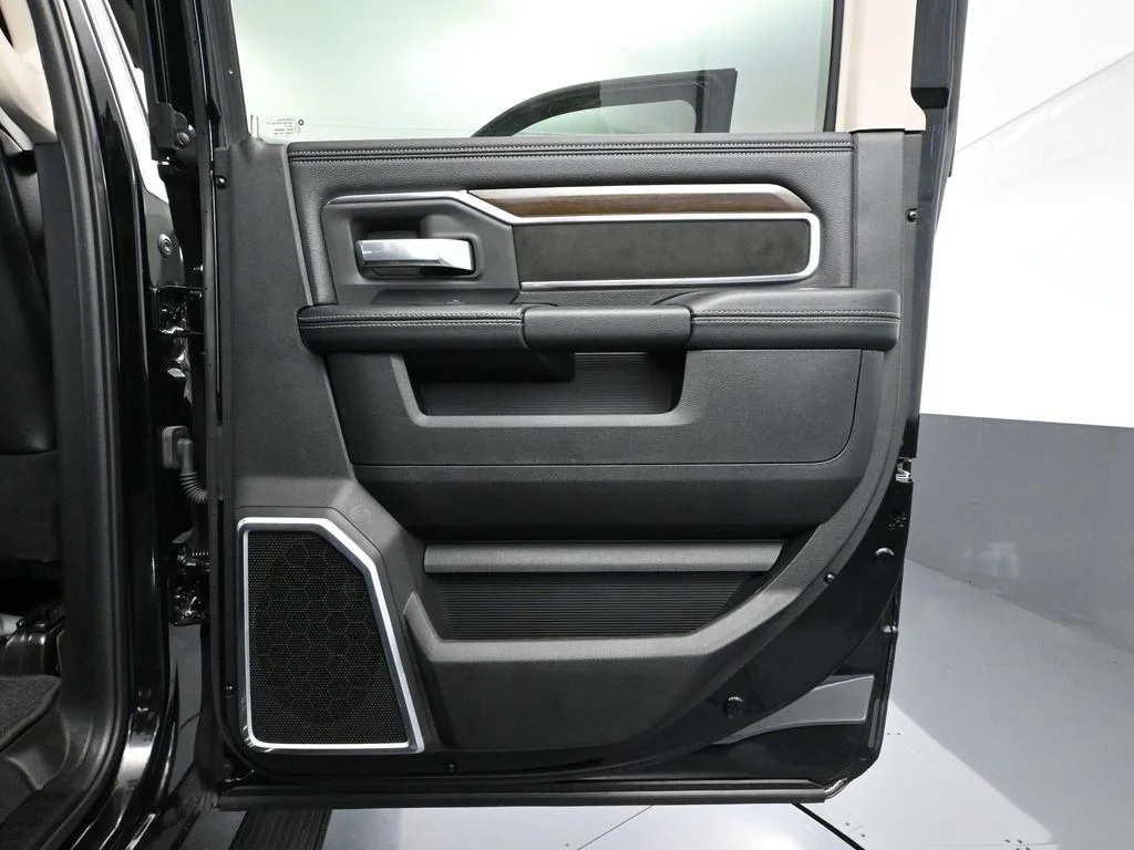 2024 RAM Ram 2500 Pickup Laramie - Photo 44