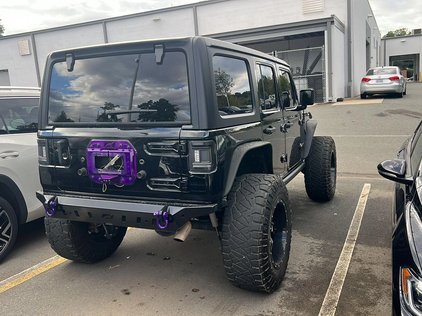 Used 2022 Black Clearcoat Jeep Unlimited Sport Altitude image 4