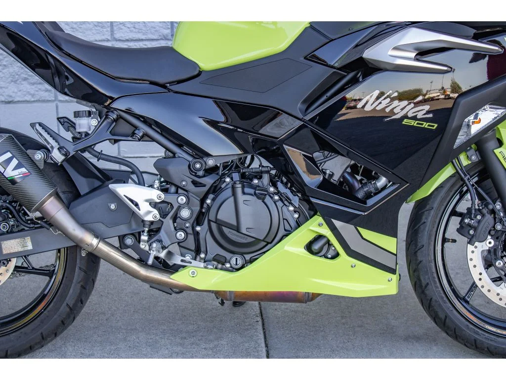 Used 2026 green Kawasaki  image 4