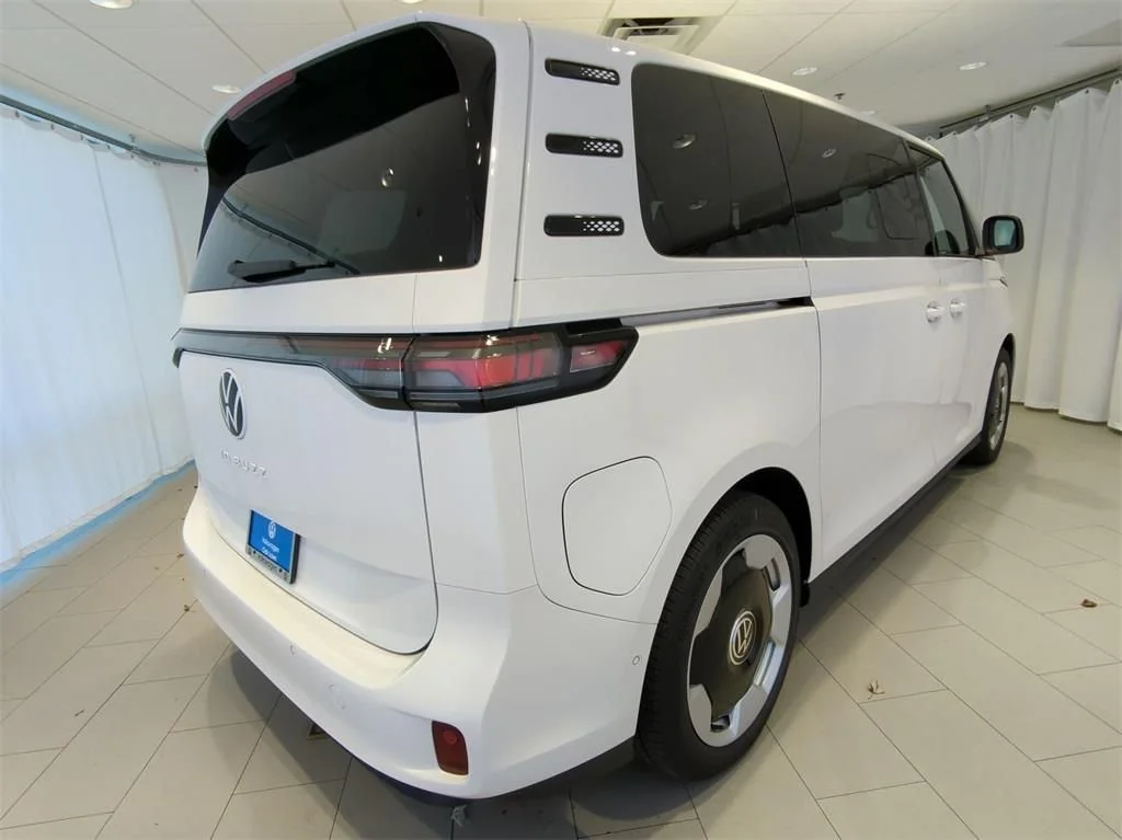 2025 Volkswagen ID. Buzz PRO S - Photo 9