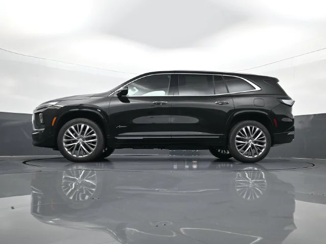 Used 2026 Black Buick Avenir image 29