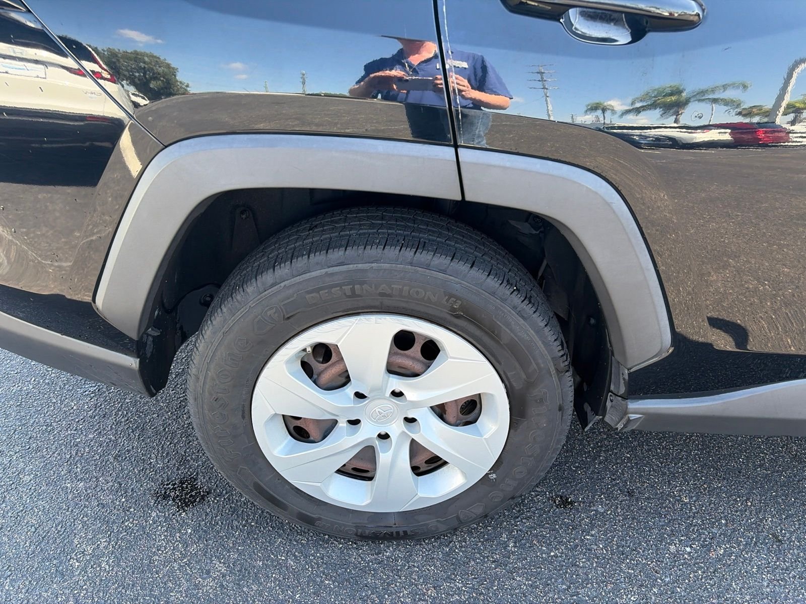 Used 2019 Black Toyota LE image 10