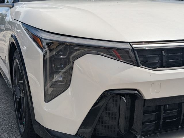 New 2026 Snow White Pearl Kia GT-Line image 9
