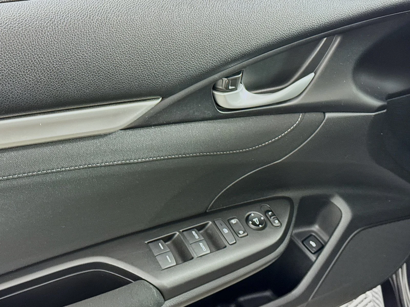 Used 2017 Gray Honda EX image 11