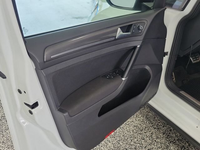 2021 Volkswagen Golf GTI S - Photo 6