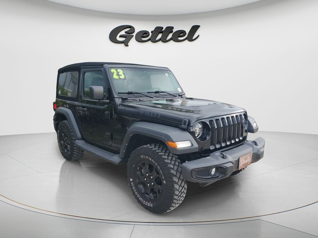 Used 2023 Black Jeep Sport image 3
