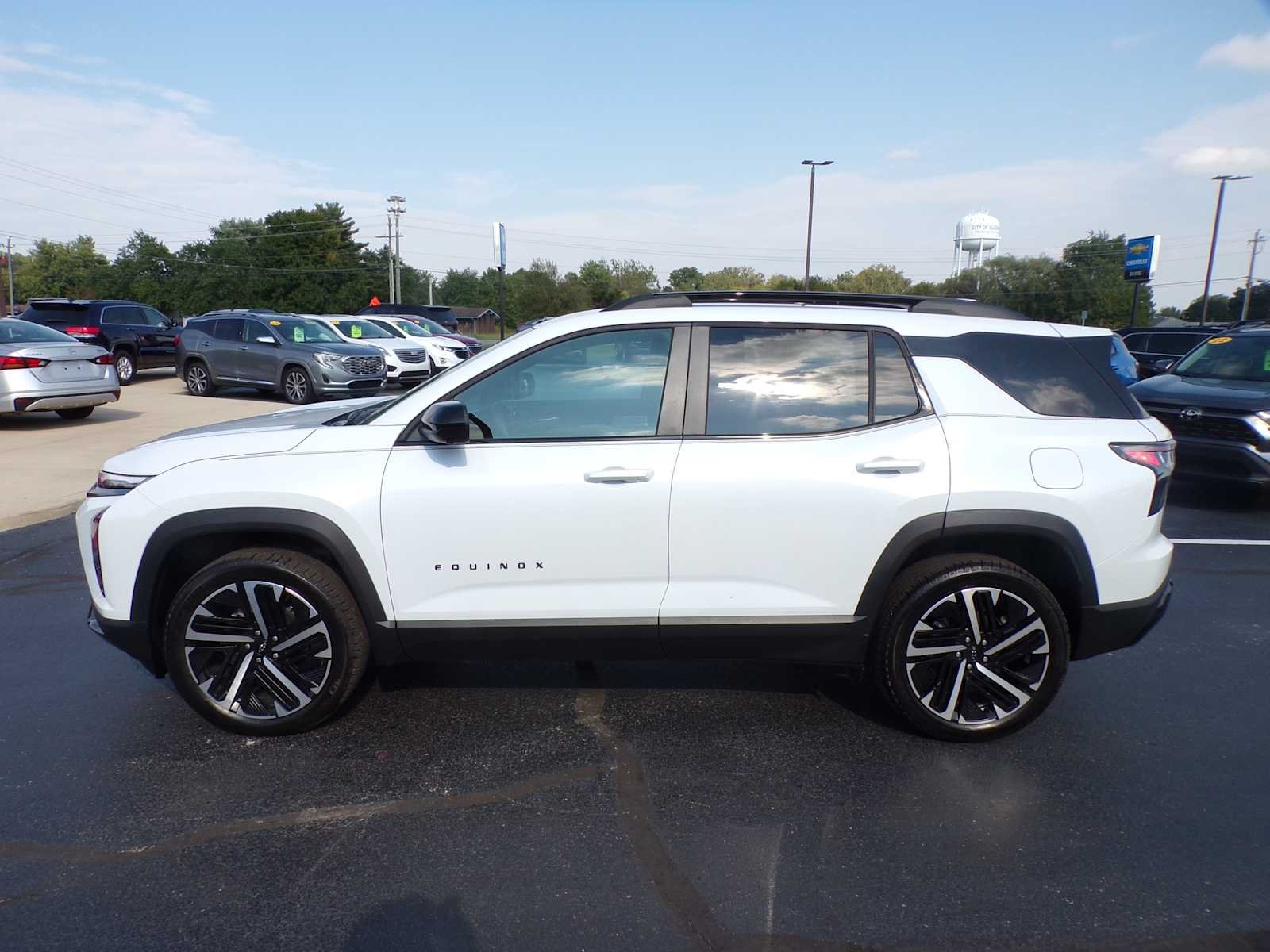 New 2027 Polar White Tricoat Chevrolet RS image 6