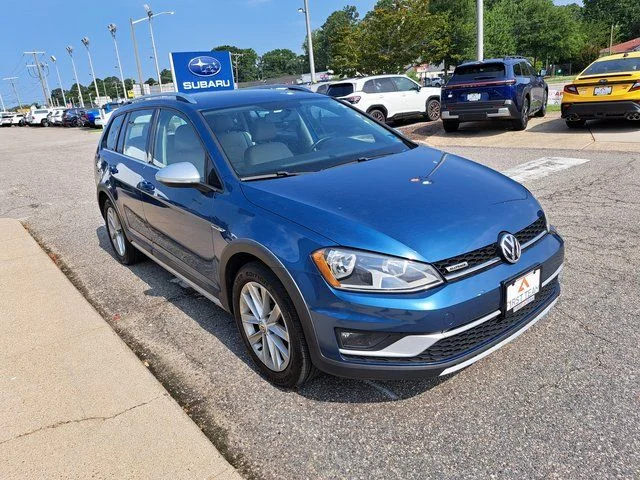 Used 2017 Blue Volkswagen TSI S image 8