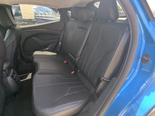 New 2026 Velocity Blue Metallic Ford Select image 14