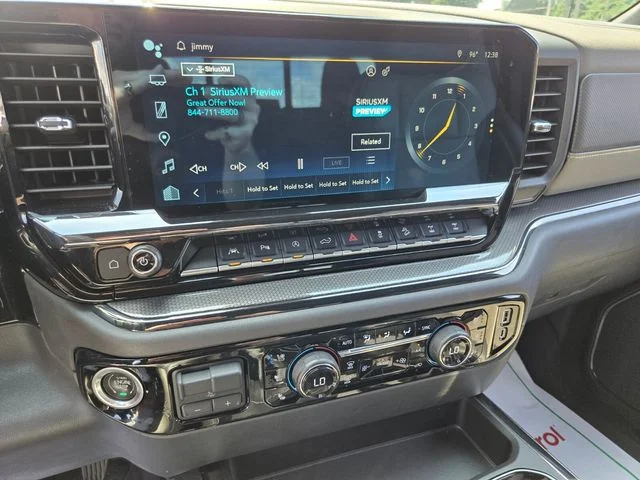 Used 2022 Blue Chevrolet ZR2 image 28