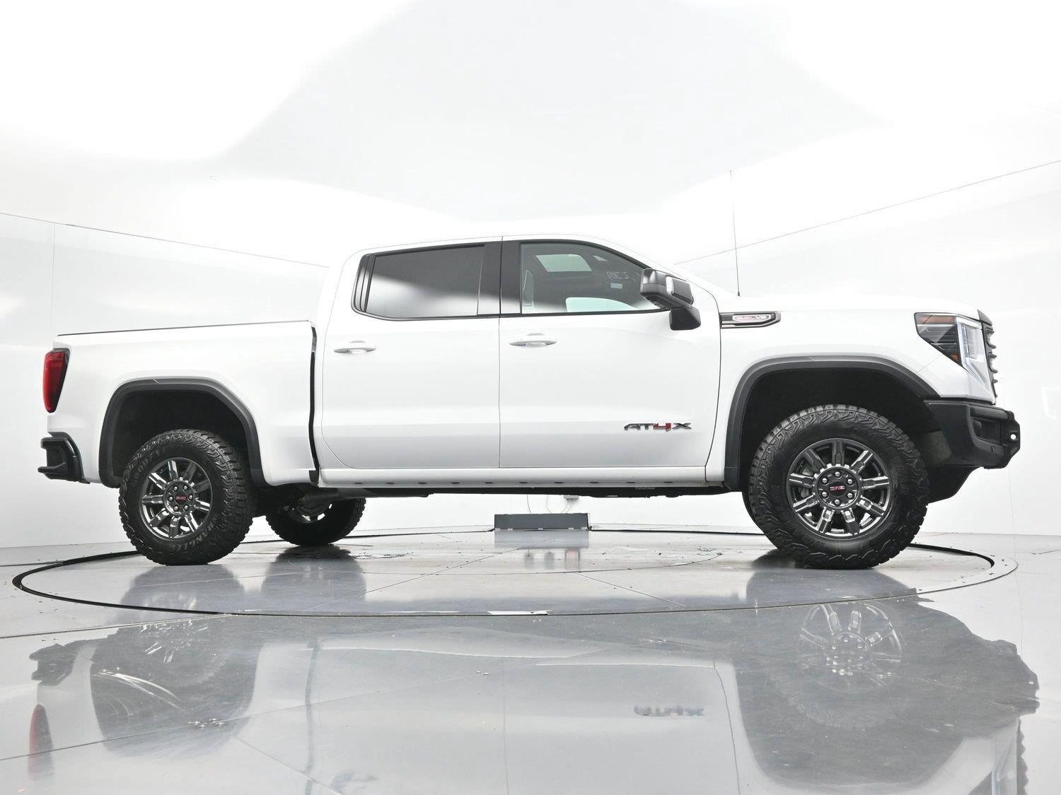 Used 2026 Summit White GMC AT4X image 47