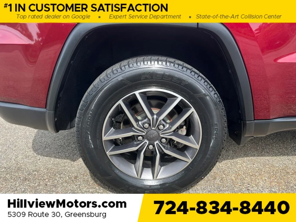 Used 2020 Velvet Jeep Limited image 11