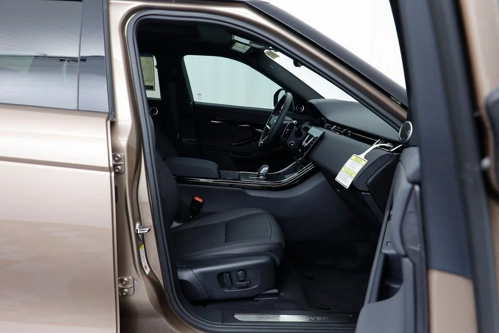 2026 Land Rover Range Rover Evoque Dynamic SE - Photo 21