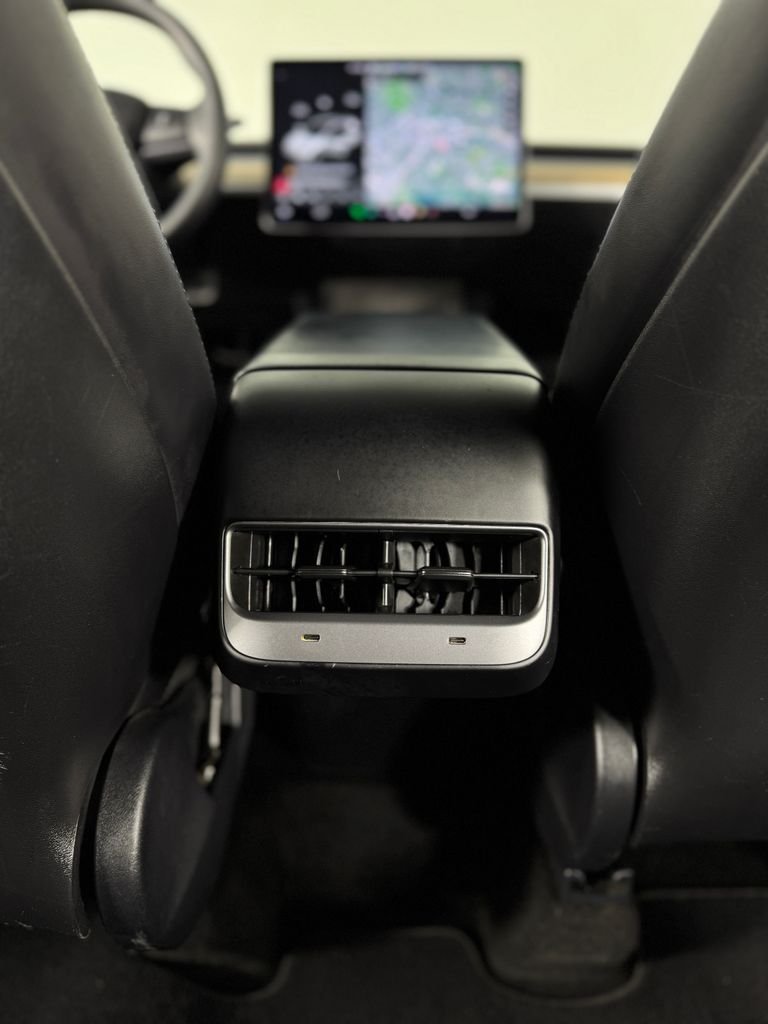 Used 2021 Pearl White Multi-Coat Tesla Long Range image 23
