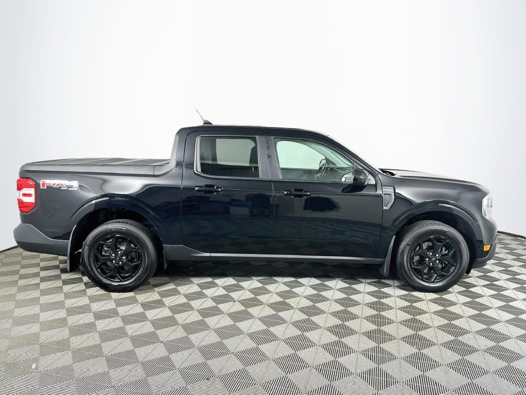 Used 2022 Shadow Black Ford Lariat image 4