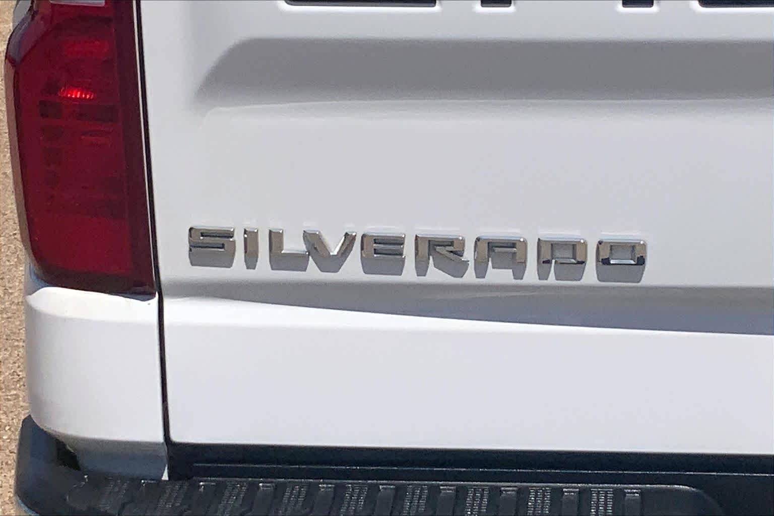 Used 2019 Summit White Chevrolet LT image 10