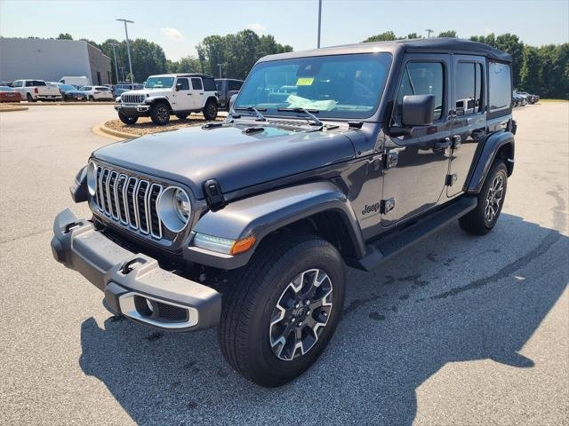 New 2025 Granite Crystal Metallic Clear-Coat Exterior Paint Jeep Sahara image 15