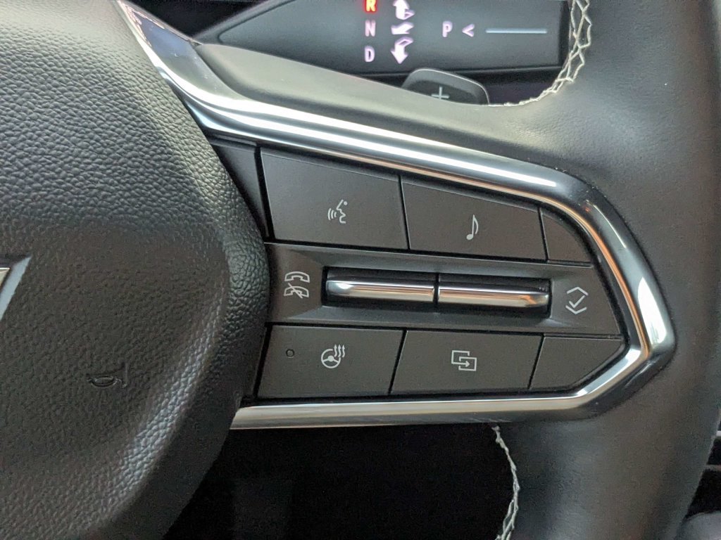 Used 2025 Gray Chevrolet LT image 32