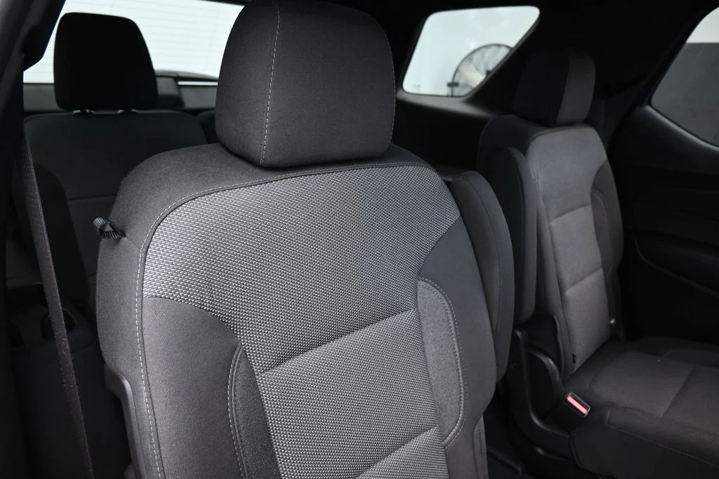 Used 2023 Mosaic Black Metallic Chevrolet LT image 38