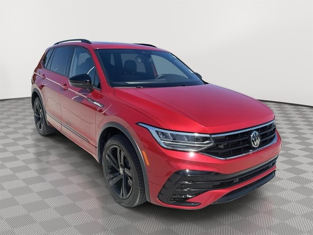 2024 Volkswagen Tiguan SE R-Line Black