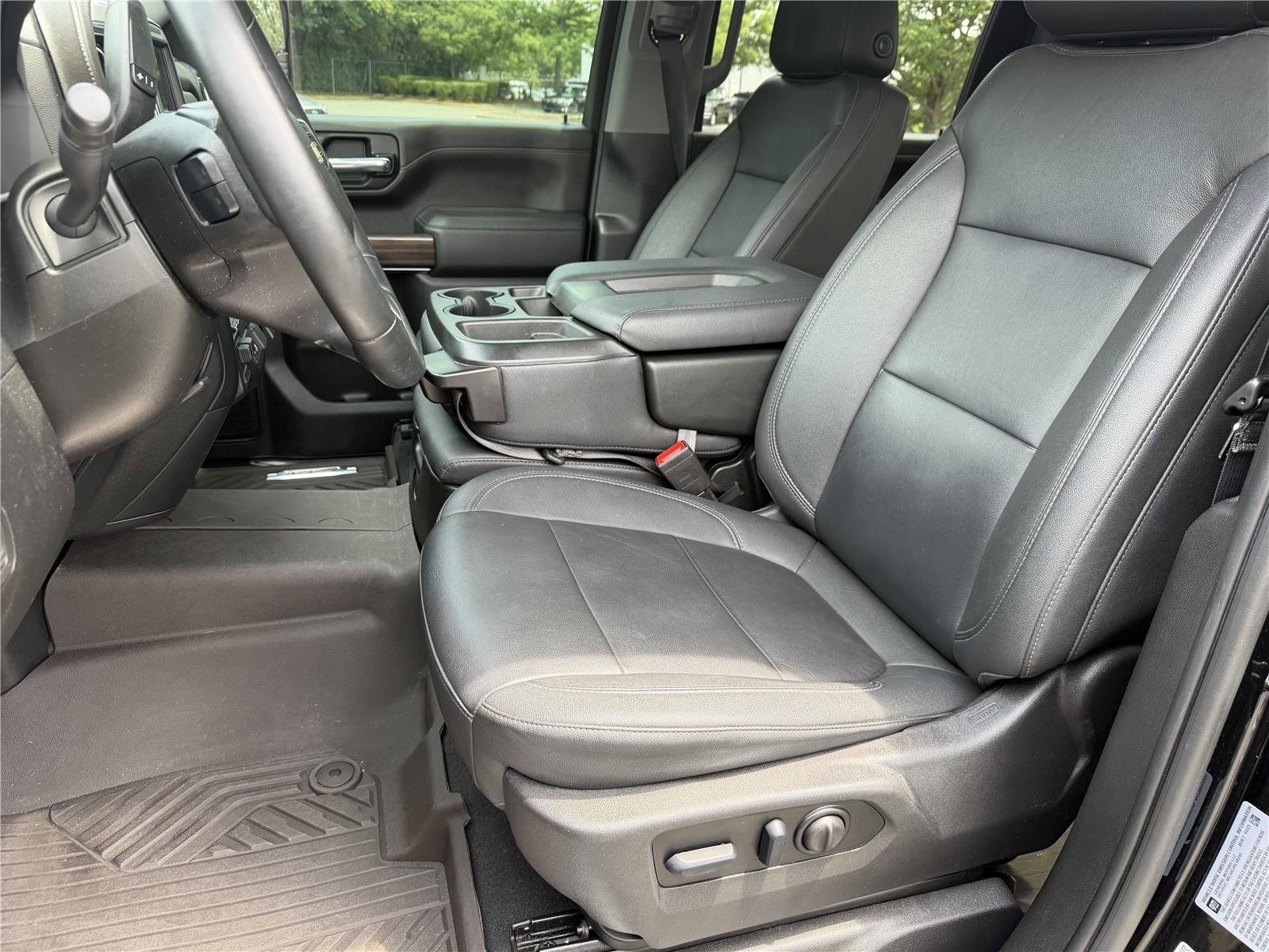 Used 2023 Black Chevrolet LT image 19