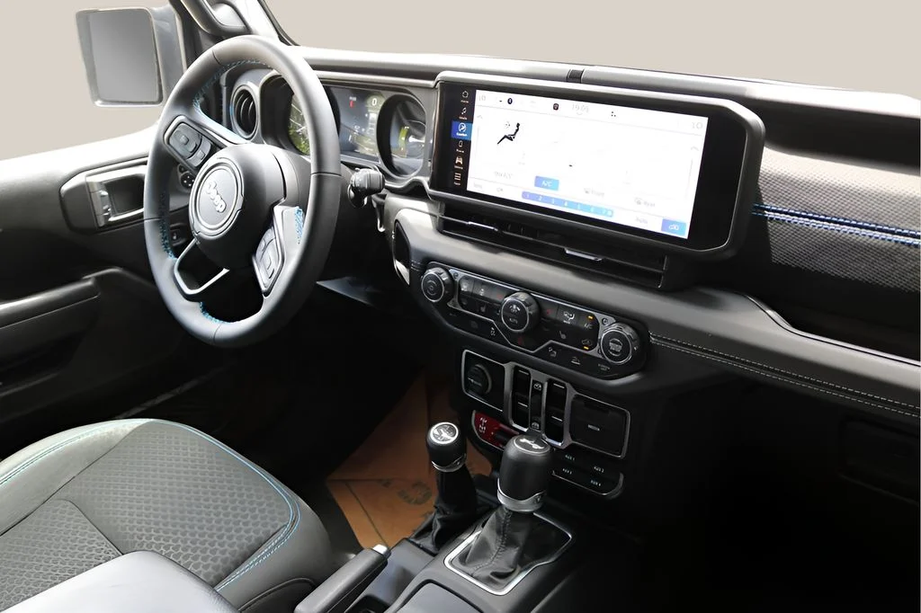 Used 2025 Gray Jeep Rubicon 4xe image 20