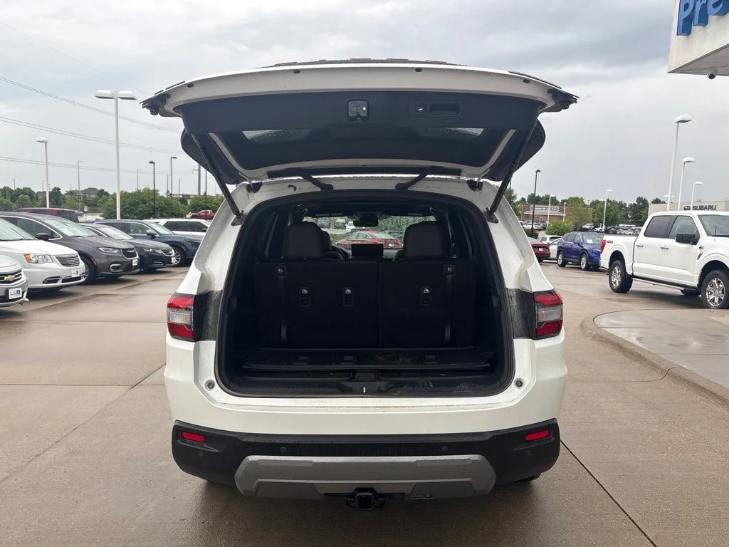 Used 2026 White Honda TrailSport image 43