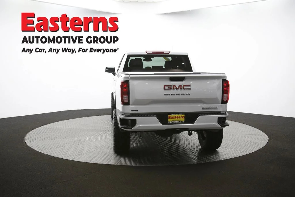 Used 2025 White GMC Elevation image 34