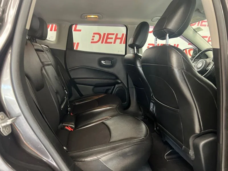 Used 2020 Gray Jeep Latitude image 10