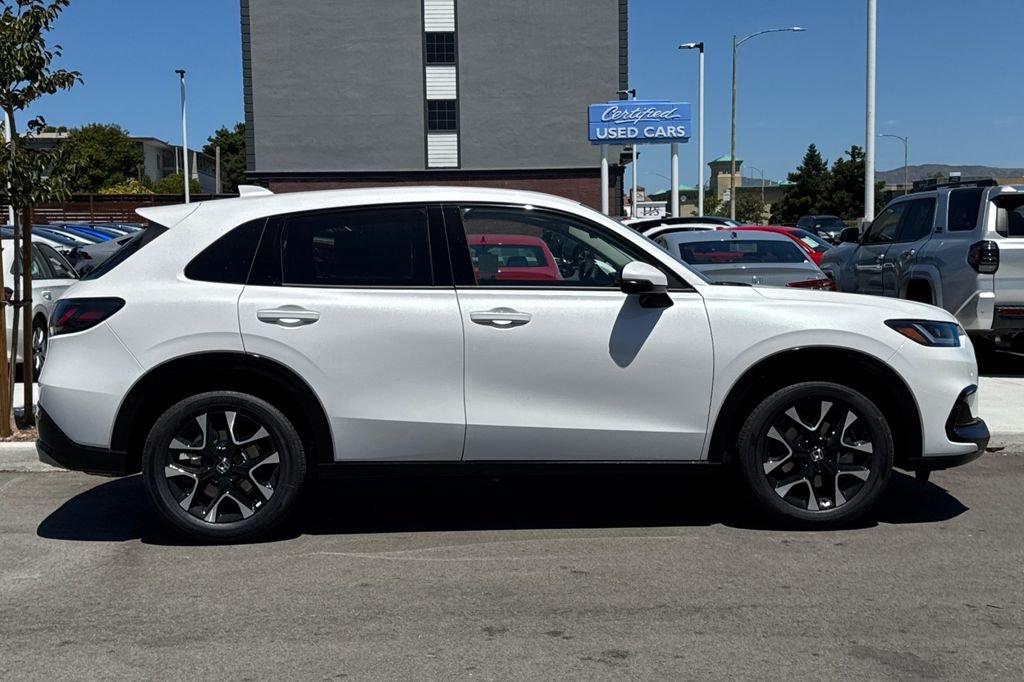 New 2027 Platinum White Pearl Honda EX-L image 3