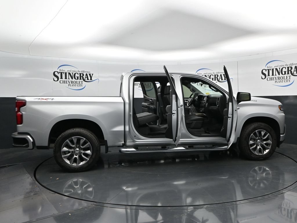 Used 2021 SILVER ICE METALLIC Chevrolet RST image 36