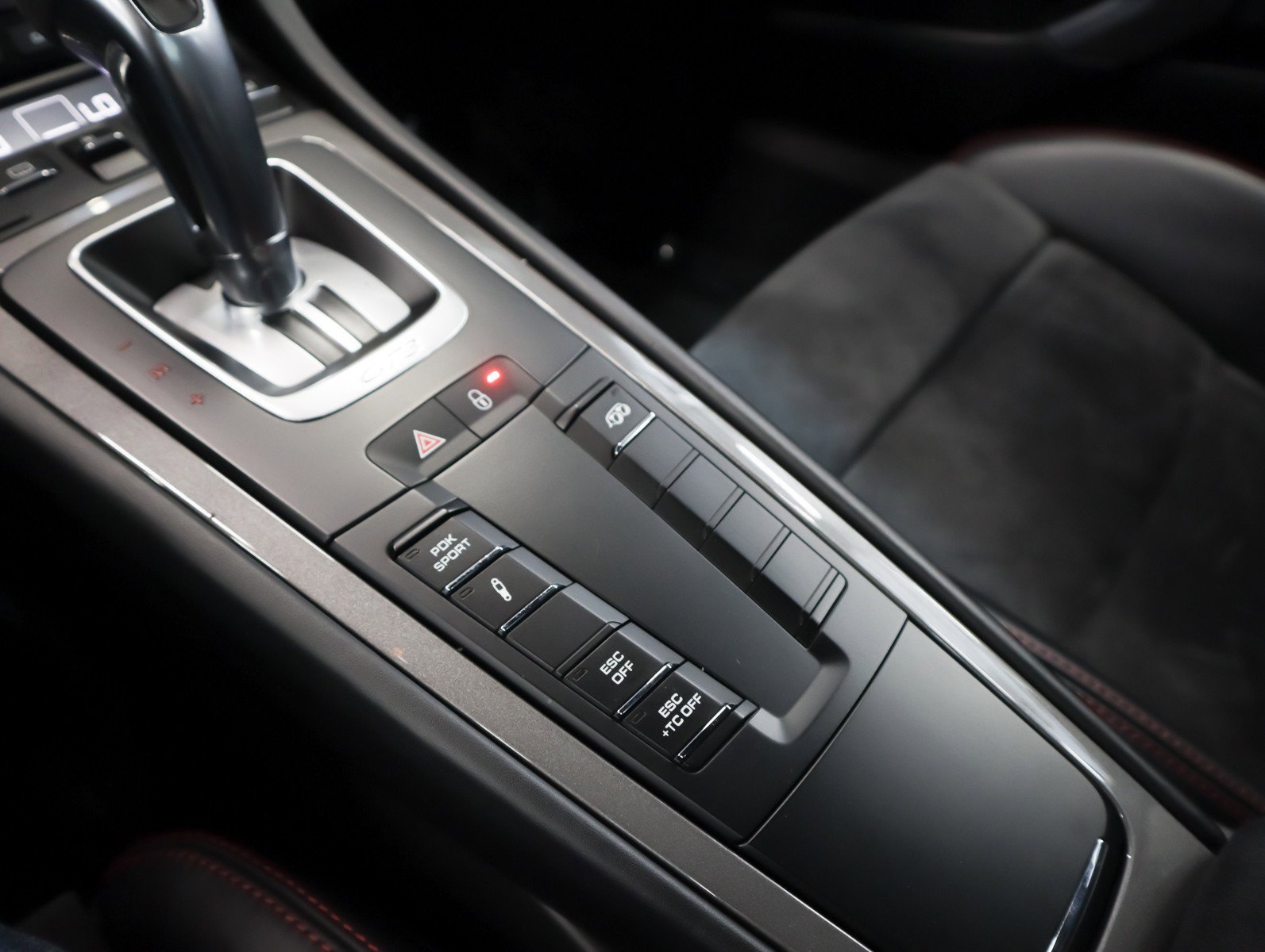 Used 2018 Agate Grey Metallic Porsche GT3 Coupe image 17