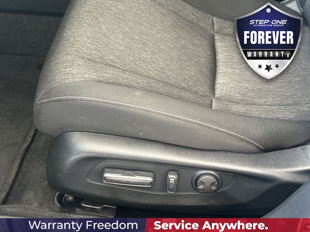 Used 2023  Honda EX image 15