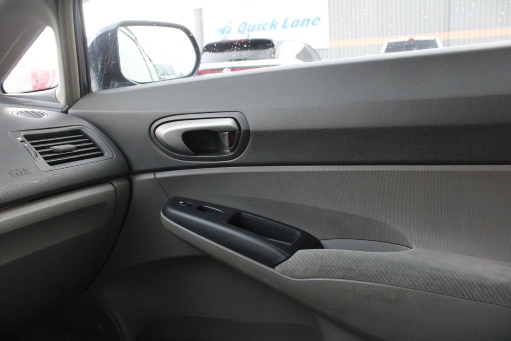 Used 2009 Atomic Blue Metallic Honda LX image 18
