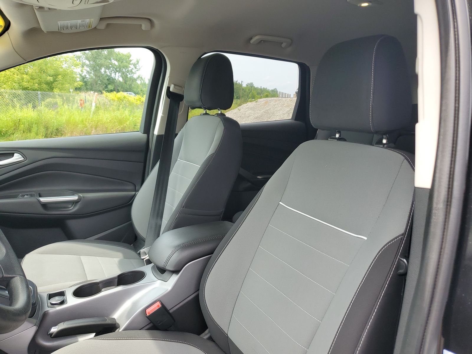 Used 2014 Black Ford SE image 6