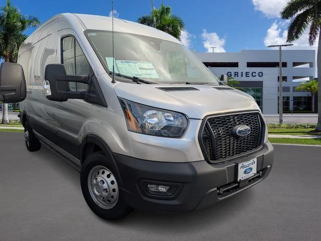 2025 Ford Transit Van Base